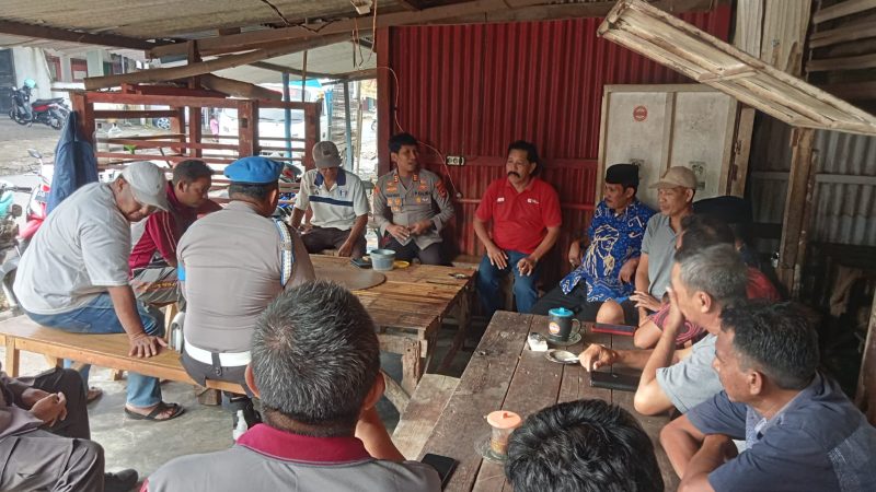 Gelar Jumat Curhat, Warga Sampaikan ini Ke Polsek Bontonompo