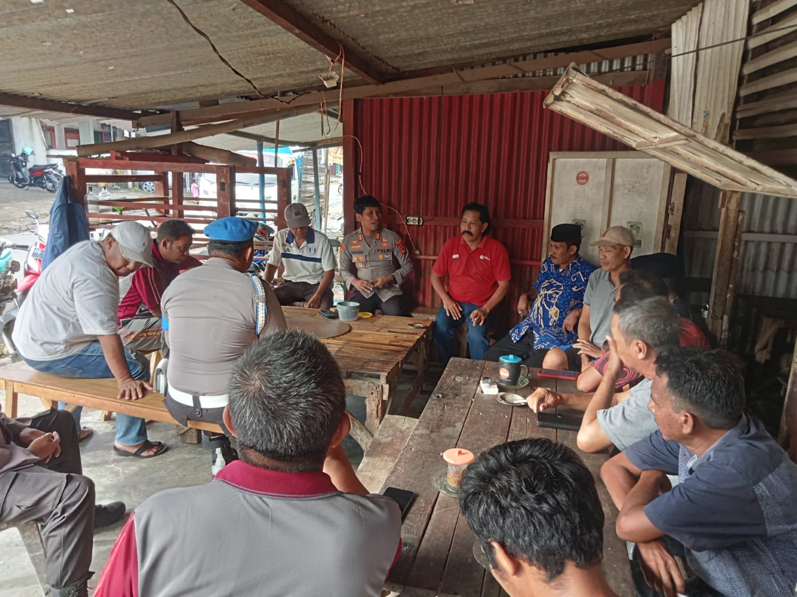 Gelar Jumat Curhat, Warga Sampaikan ini Ke Polsek Bontonompo