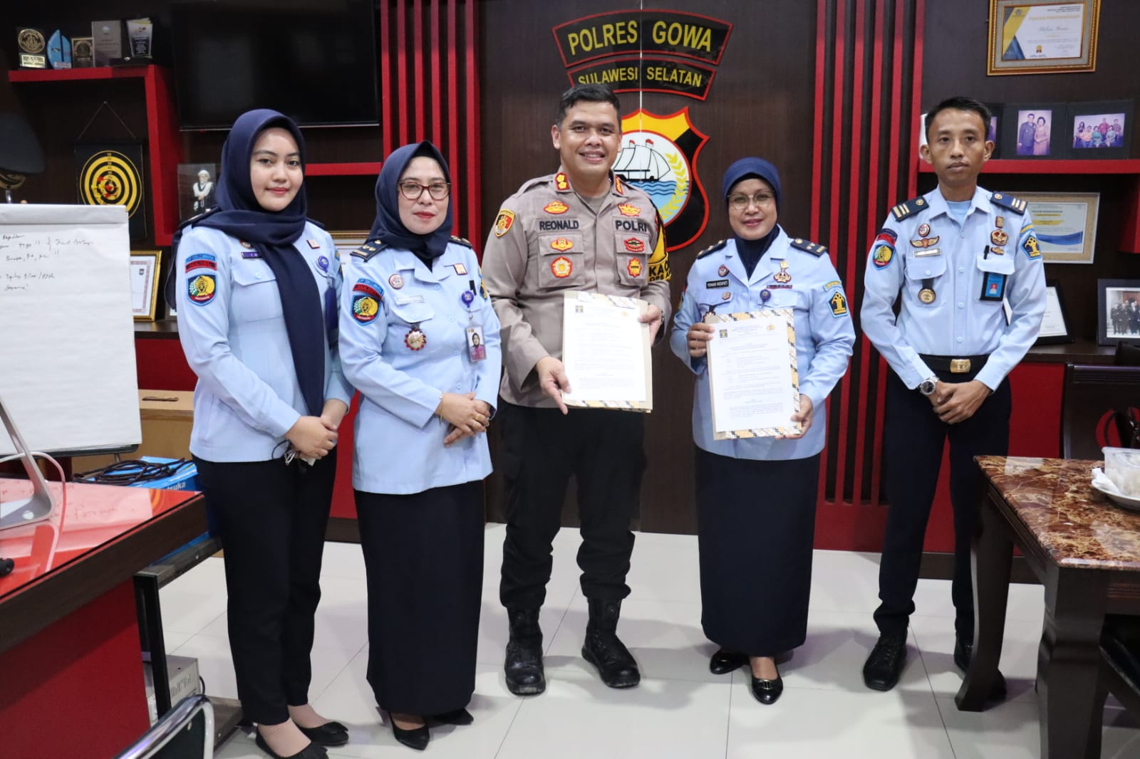 Kapolres Gowa Terima Kunjungan Kalapas Perempuan Kelas IIA Sungguminasa