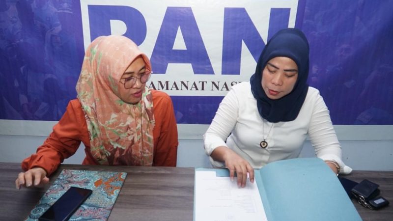 Resmi Daftar Caleg, Ria Efendi Tambah Energi Baru PAN Gowa