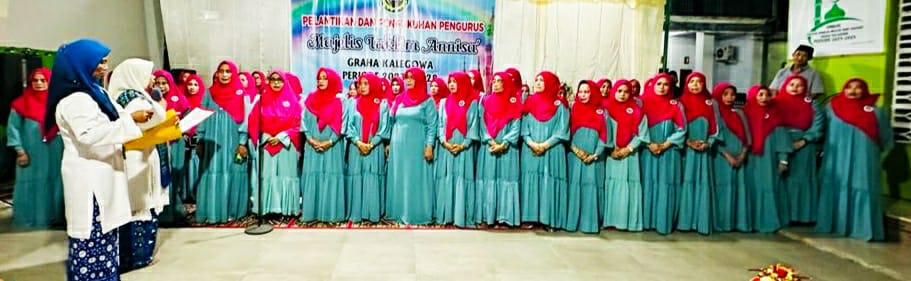 Menuju Amanah, Propesional Dan Mandiri Majelis Ta’lim Annisa Kalegowa Terpilih Kembali