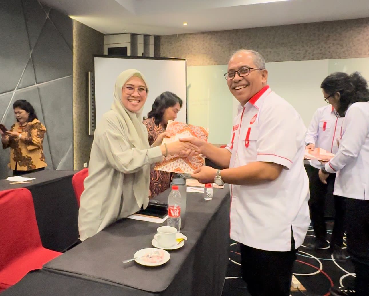 IAS Dan Husniah Talenrang Dua Figur Pimpin PAPPRI