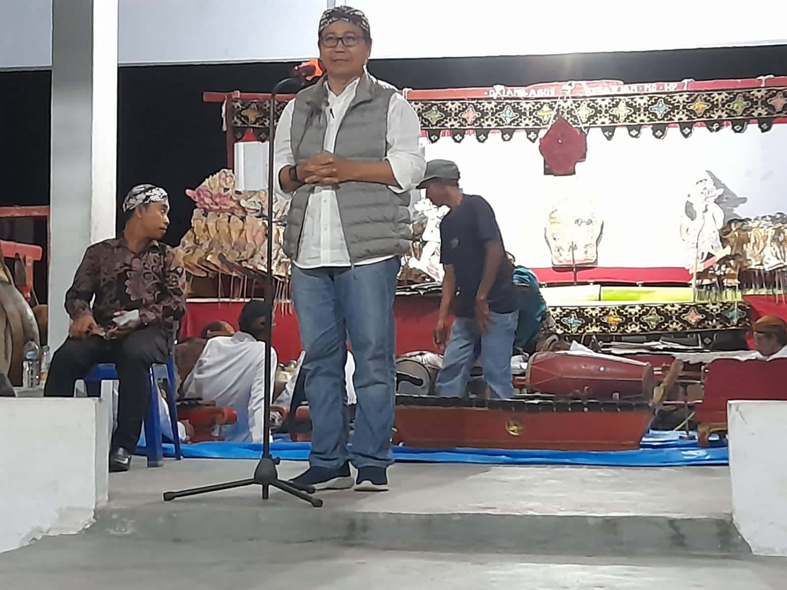 Wabup Suaib Rayakan malam Tahun Baru Islam Bersama Dengan Masyarakat Desa Sidomukti