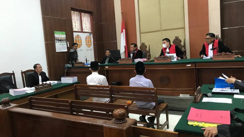 Jaksa Menghadirkan 3 orang saksi, Disidang Kepala Sekolah SMP 5 Pallangga, di Pengadilan Makassar