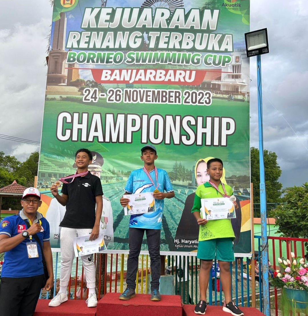 Ahmad Darmawan Atlet Renang Asal Sulsel Borong 4 Medali Emas 1 Perak di Banjarbaru Kal-sel