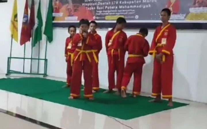 Sukses Ujian Kenaikan Tingkat Tapak Suci Pondok Pesantren Darul Hak Makkaraeng