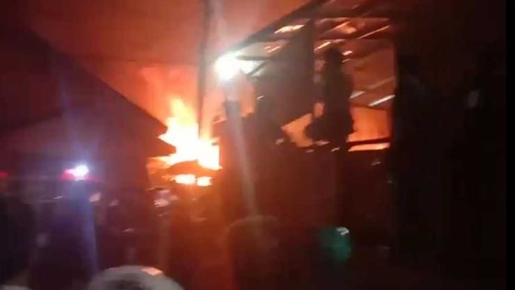 Diduga Terpengaruh Ilmu Hitam Sehingga Bakar Rumah