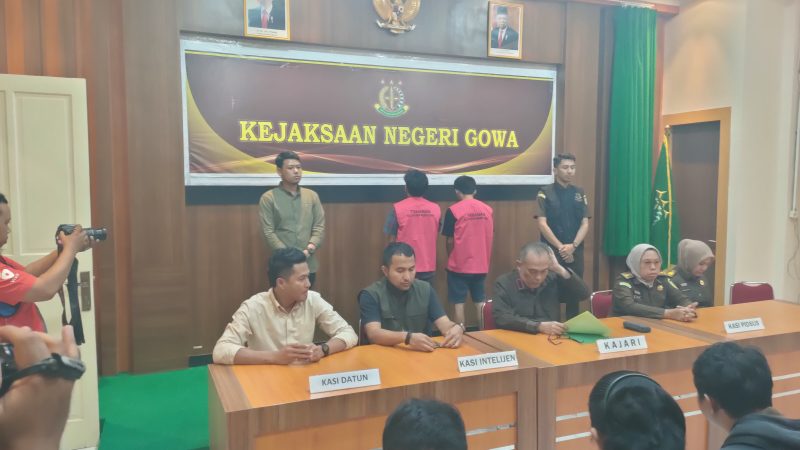 Kajari Gowa Mengamankan 2 (dua) Orang Tersangka Dalam Pengerjaan Proyek Pembangunan Irigasi Bendungan Bili-Bili