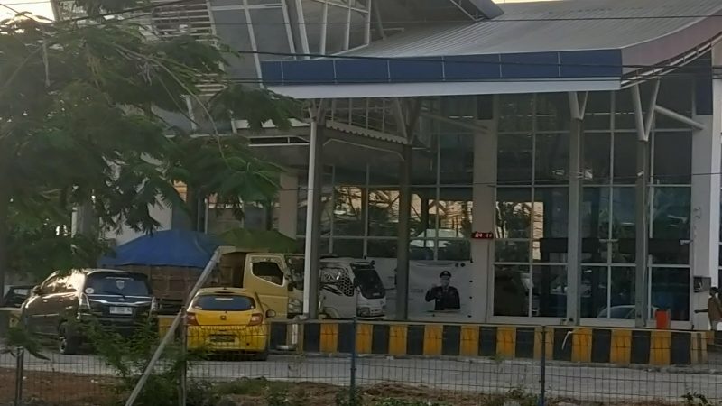 B Pallangga Melakukan Pungli,dan Mengambil Barang Muatan Seperti Sayur,Buah-Buahan dan Jagung