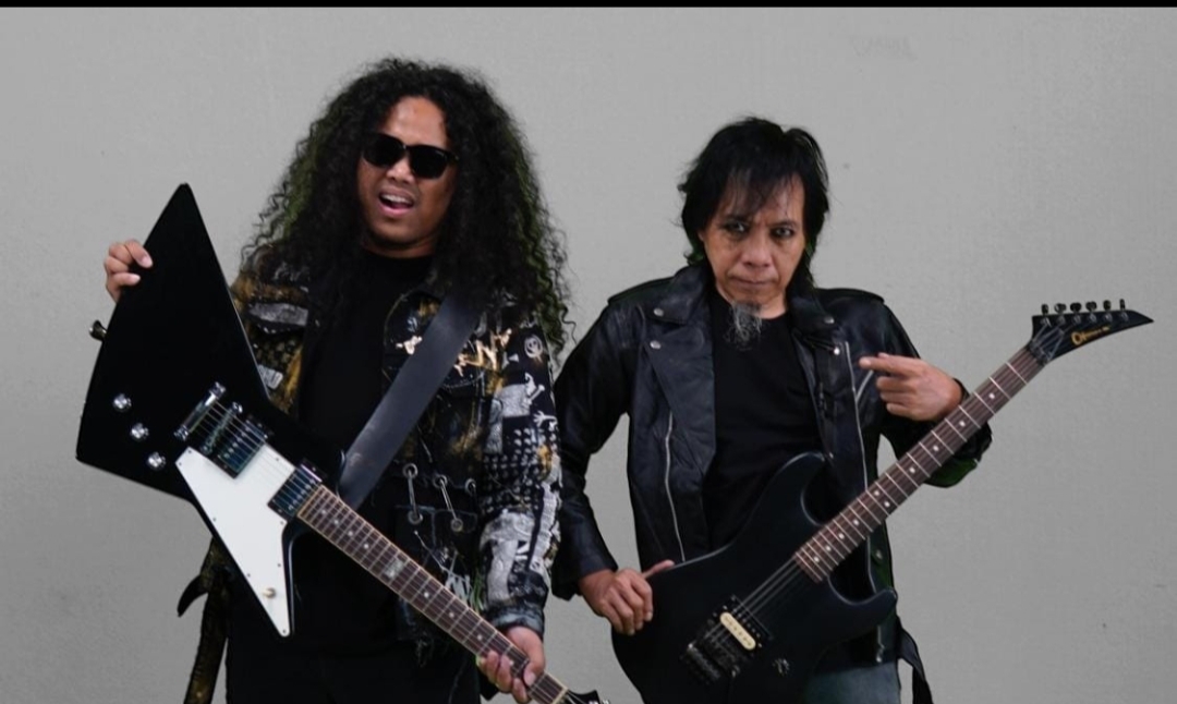 Cakra Barani Gaet Eet Sjahranie, Hasilkan Musik Spektakuler