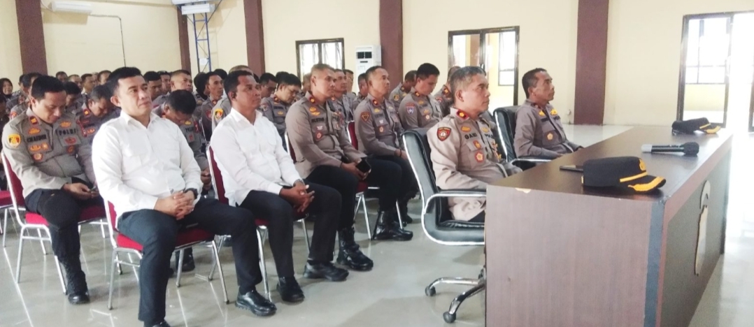 Personel Polres Gowa Ikuti Commander Wish Kapolda Sulsel Melalui Zoom Meeting