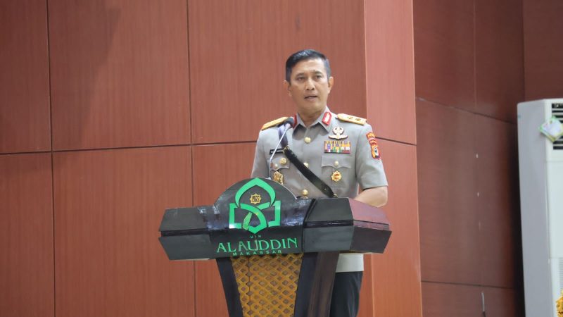 Kapolda Sulsel Hadiri Wisuda UIN Alauddin Makassar ke-110 dan Sampaikan Orasi Kebangsaan