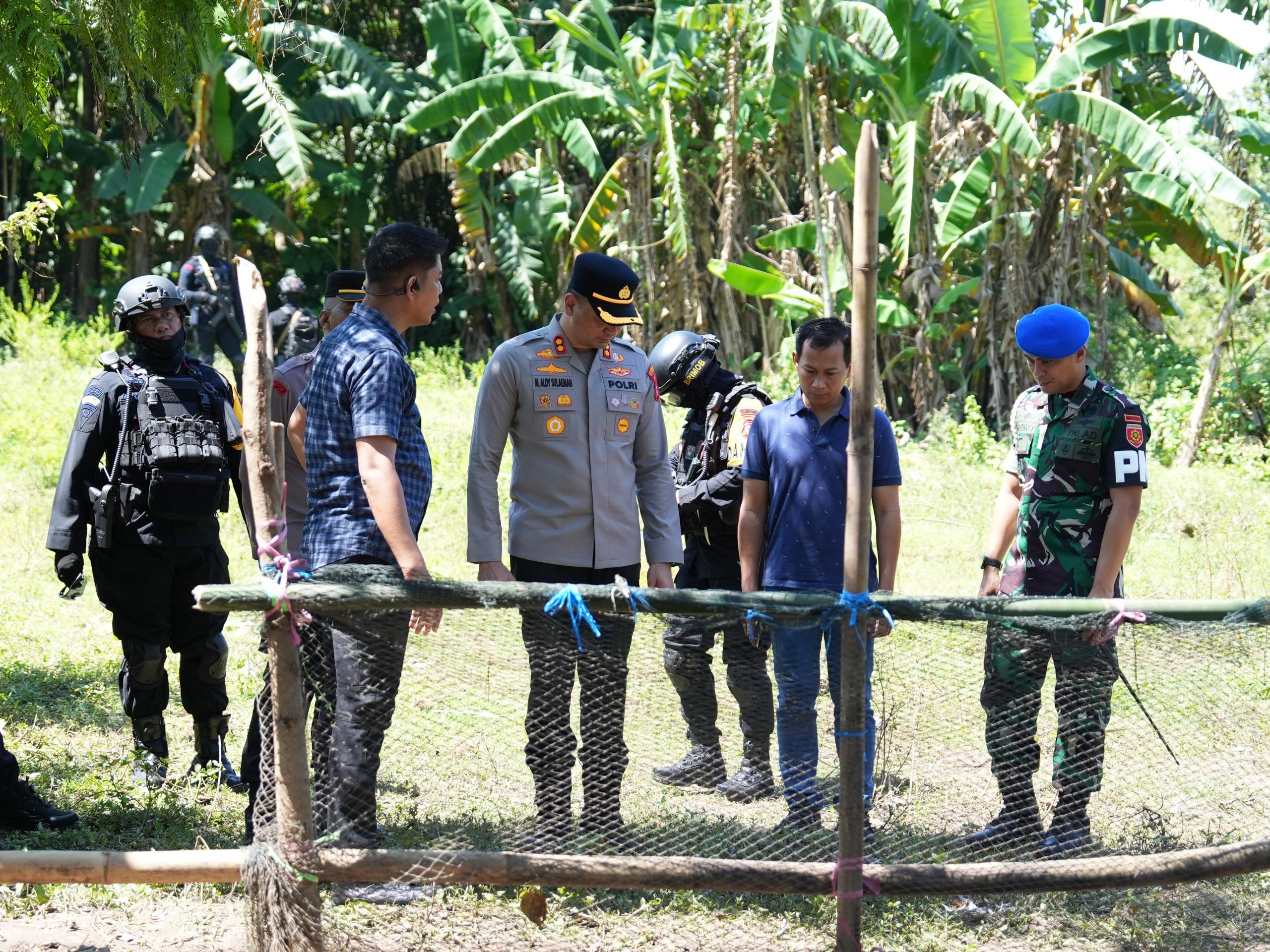 Lokasi Sabung Ayam di Bontonompo Selatan Ditertibkan Oleh Petugas TNI-POLRI