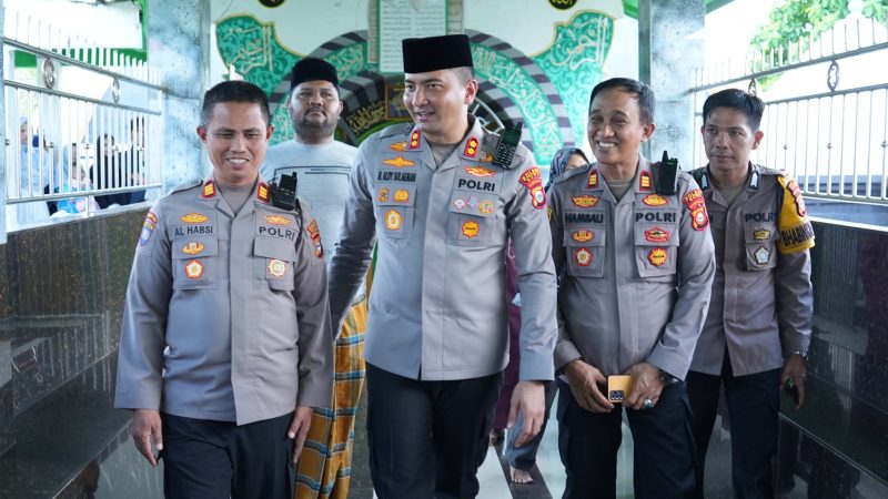 Kenang Jasa Ulama dan Pahlawan Nasional, Kapolres Gowa Ziarah ke Makam Sultan Hasanuddin dan Makam Syekh Yusuf