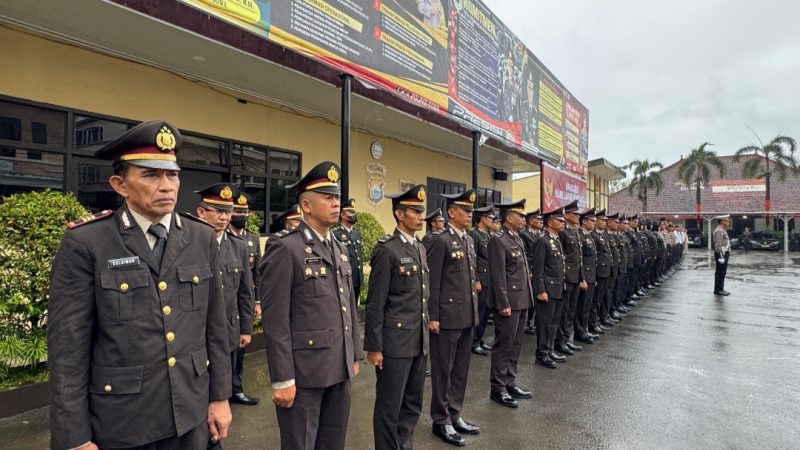 Meski Diguyur Hujan, Polres Gowa Gelar Upacara Khidmat Peringatan Hari Lahir Pancasila