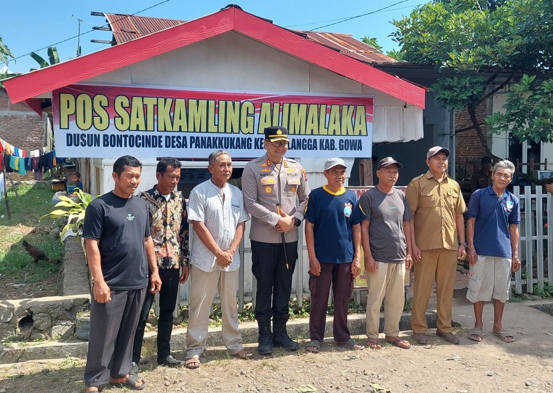 Kapolres Gowa Resmikan Pos Satkamling “Alimalaka” di Dusun Bontocinde
