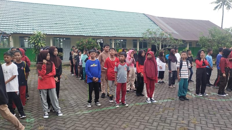 Semangat Baru! Pramos SLTP 4 Bajeng Sambut Siswa dengan Latihan Kepemimpinan dan Kekompakan