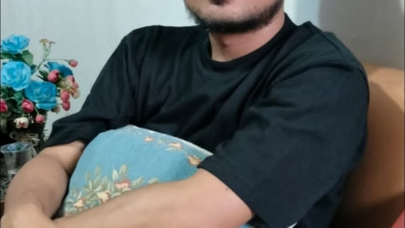 Diduga Oknum yang Mengaku Polisi Menjebak dan Menipu Uang 18 jt Beserta HP Samsung 56