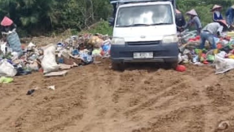 Seorang Dermawan Rela Berkorban Untuk Dijadikan Lahannya Jadi TPA untuk Warga Makassar