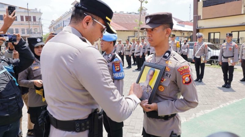 Polres Gowa Tegakkan Disiplin Lewat PTDH dan Apresiasi Personel Berprestasi