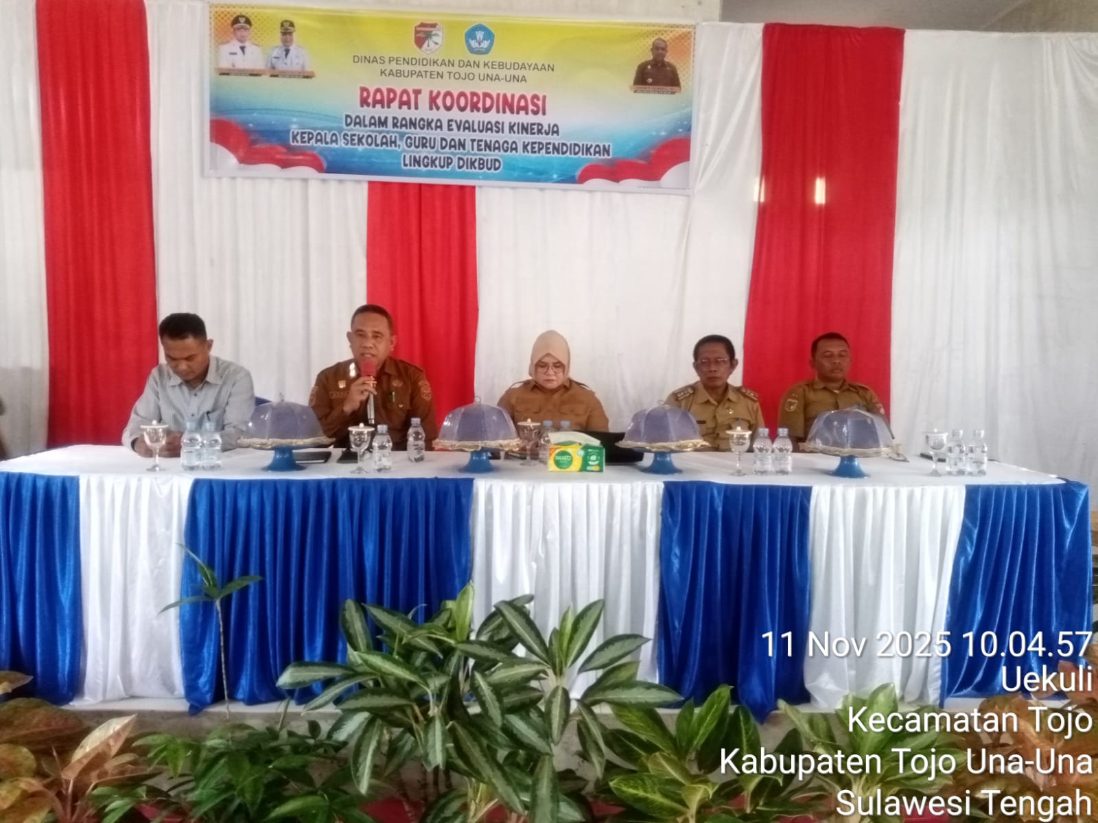 Jelang Akhir Tahun Kadis Dikbud Touna Evaluasi Kinerja Dan Jalin Silaturahmi Para Guru&nbsp;