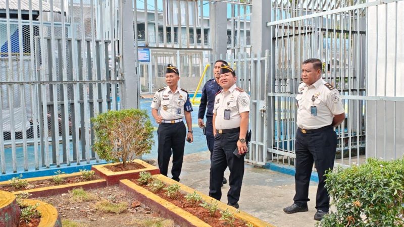 Kalapas Palopo Melakukan Kegiatan Kontrol Hunian Warga Binaan Lapas Palopo